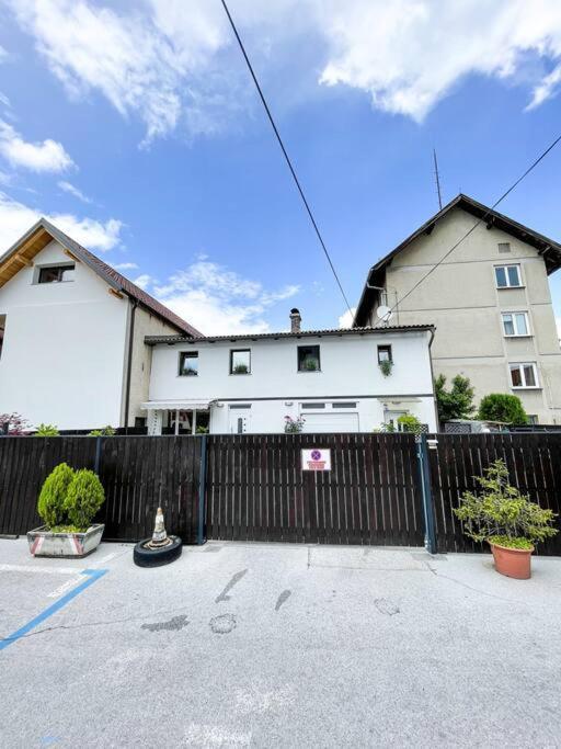 Apartment *Mala* Zalec Екстер'єр фото